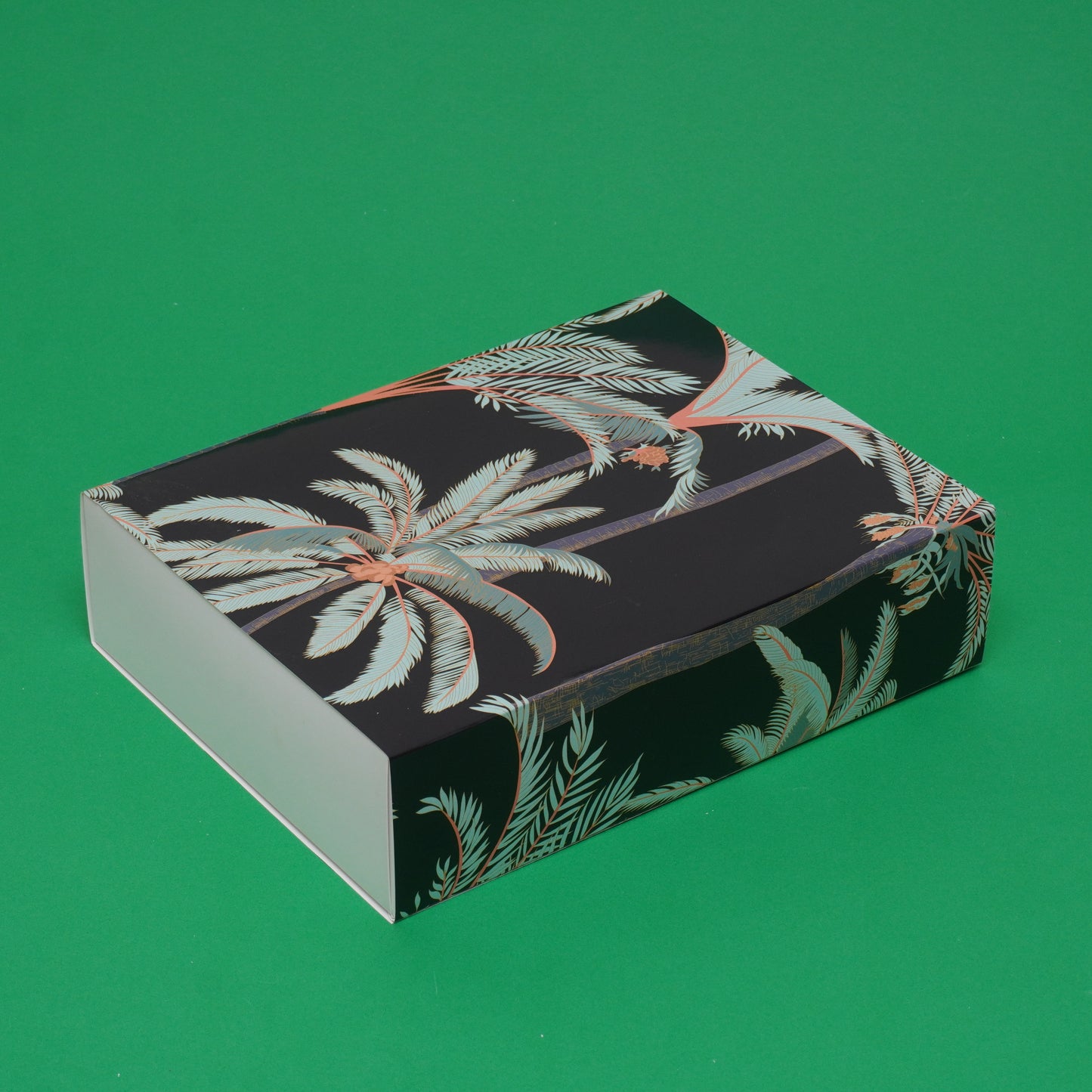 Palm Box